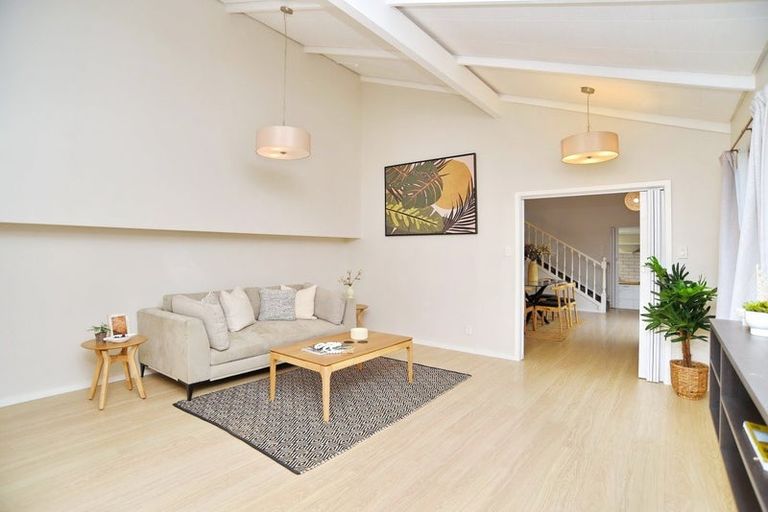 Photo of property in 61 Seddon Street, Rangiora, 7400