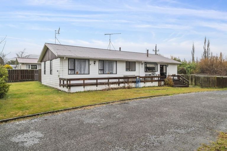 Photo of property in 149 Te Rangitautahanga Road, Turangi, 3334