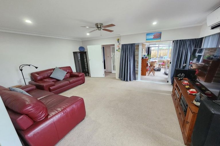 Photo of property in 88 Beach Road, Pahurehure, Papakura, 2113