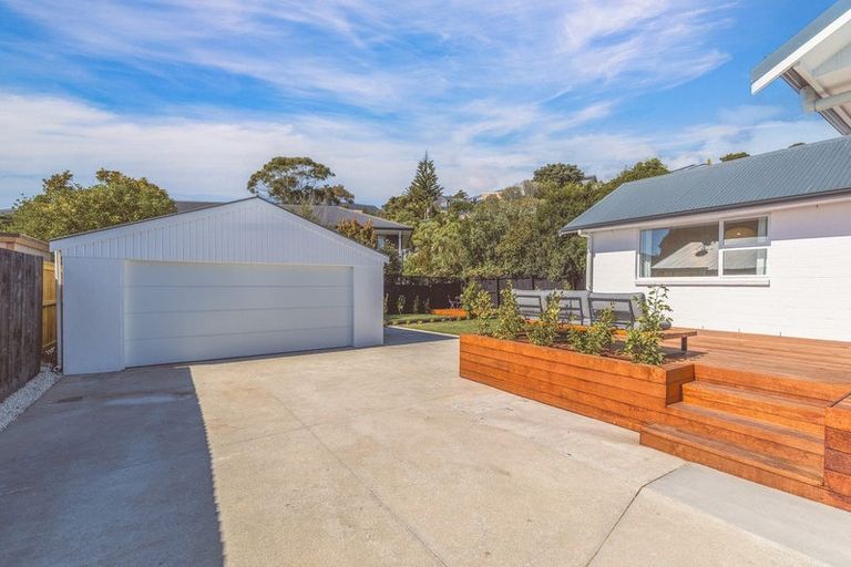 Photo of property in 9 Soleares Avenue, Mount Pleasant, Christchurch, 8081