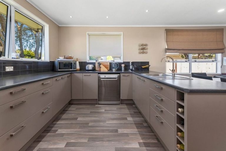 Photo of property in 25 Hodgkins Street, Pukehangi, Rotorua, 3015