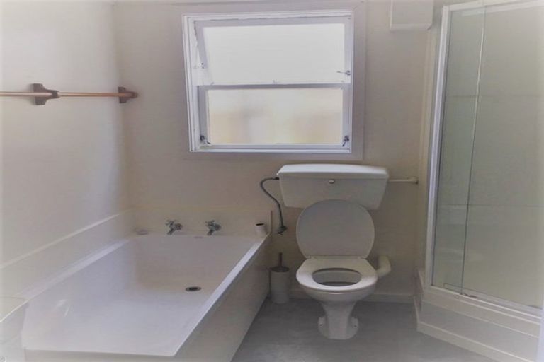 Photo of property in 1/37 Colombo Street, Cashmere, Christchurch, 8022