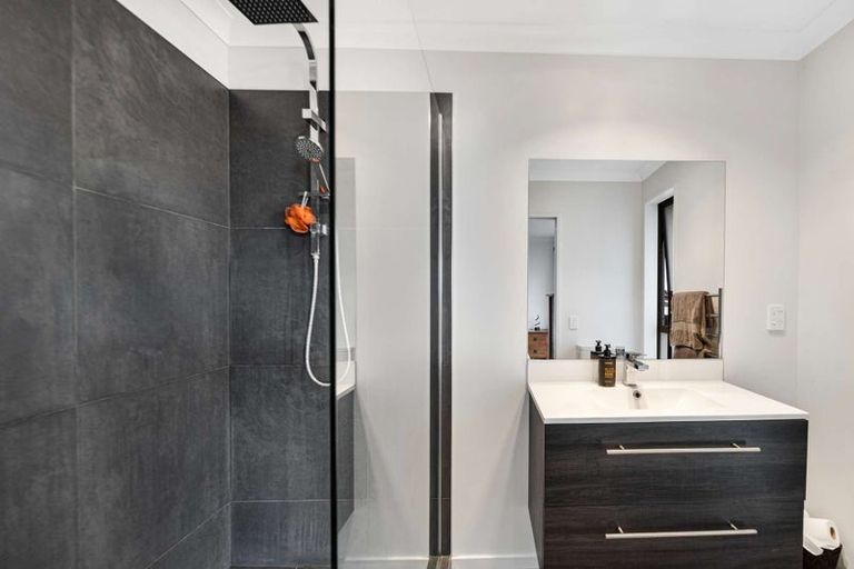 Photo of property in 62 Tiritiri Moana Drive, Pegasus, 7612