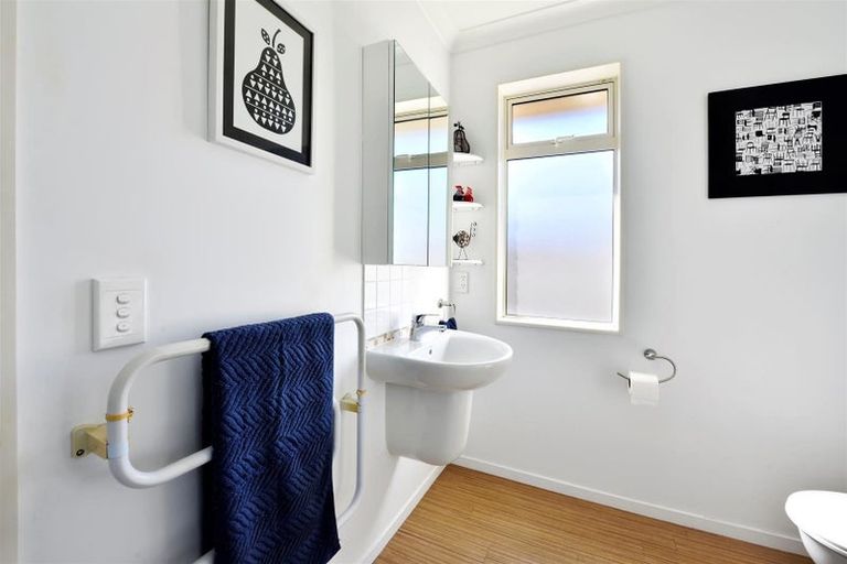 Photo of property in 4 Ruth Taylor Avenue, Stoke, Nelson, 7011