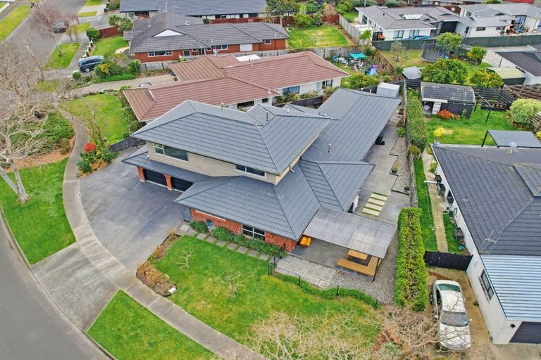 Photo of property in 8 Aintree Crescent, Awapuni, Palmerston North, 4412