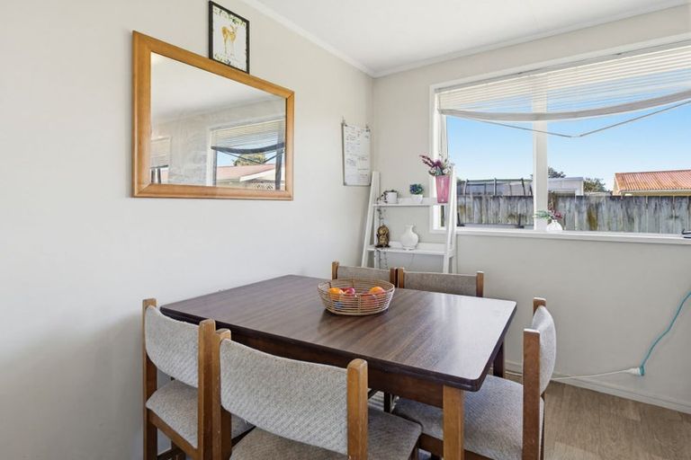 Photo of property in 4 Jupiter Street, Milson, Palmerston North, 4414