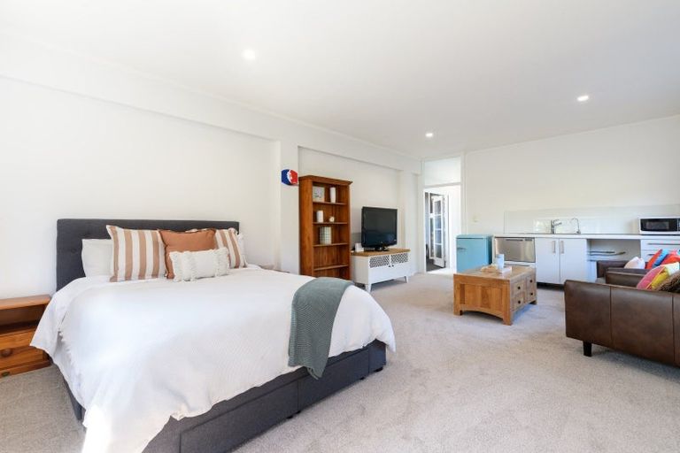 Photo of property in 19 Darraghs Road, Brookfield, Tauranga, 3110