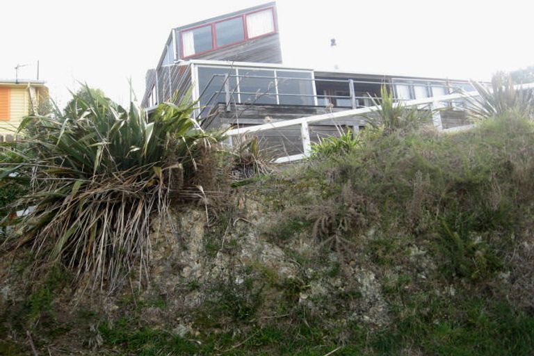 Photo of property in 12 Kilsyth Street, Karori, Wellington, 6012