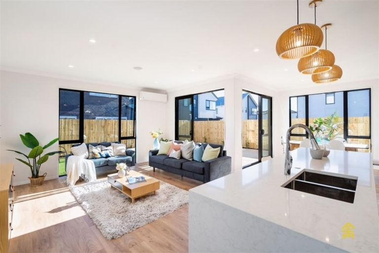 Photo of property in 50 Myland Drive, Hobsonville, Auckland, 0616