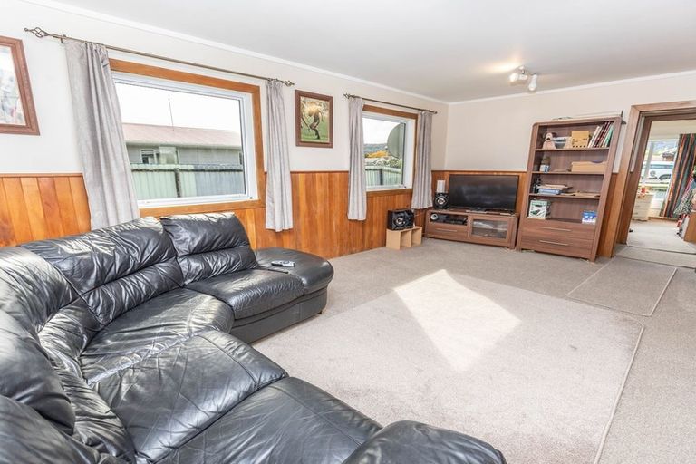 Photo of property in 14 Matai Street, Dobson, Greymouth, 7805