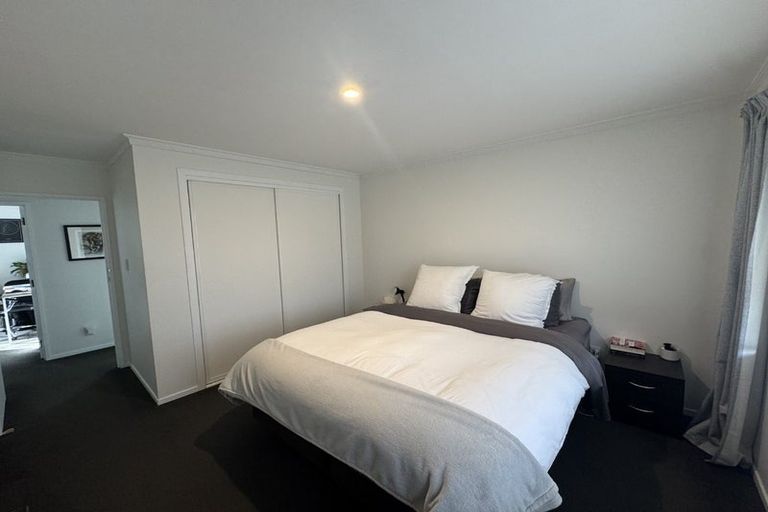 Photo of property in 1/96 Lake Terrace Road, Burwood, Christchurch, 8061