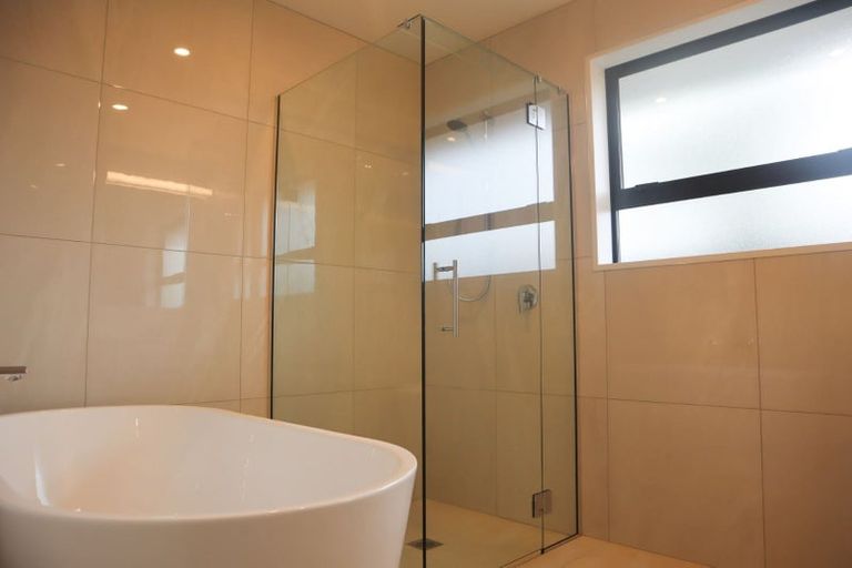 Photo of property in 47c Aorangi Road, Bryndwr, Christchurch, 8053