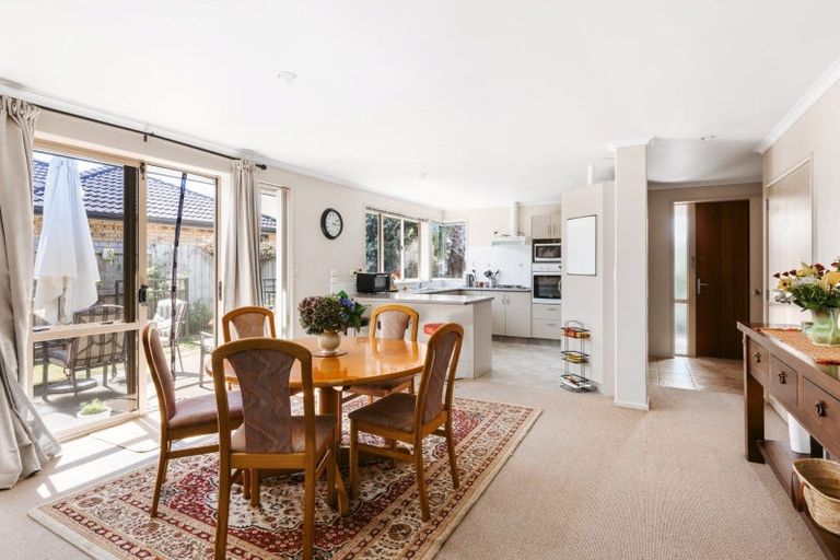 Photo of property in 10 Reefton Place, Papamoa Beach, Papamoa, 3118