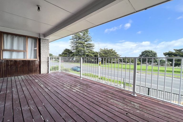 Photo of property in 488 Weymouth Road, Weymouth, Auckland, 2103