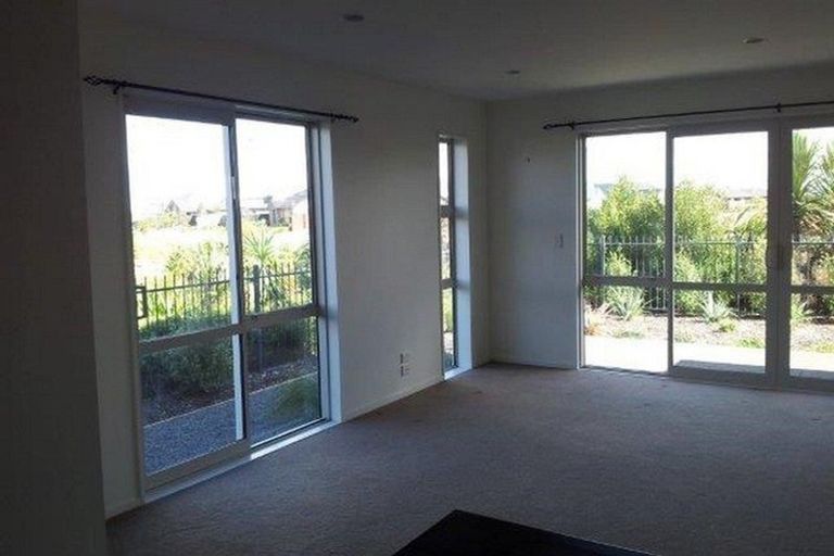 Photo of property in 6/39 Gallaghan Close, Wigram, Christchurch, 8042
