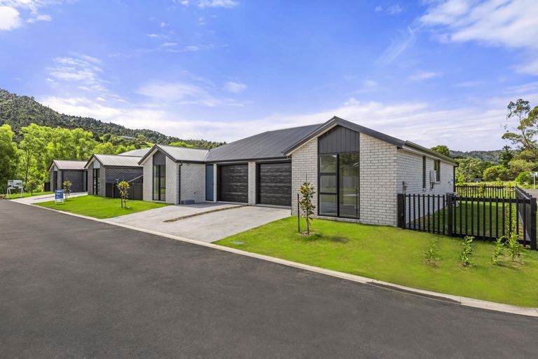 Photo of property in 6 Houpara Place, Ngaruawahia, 3720