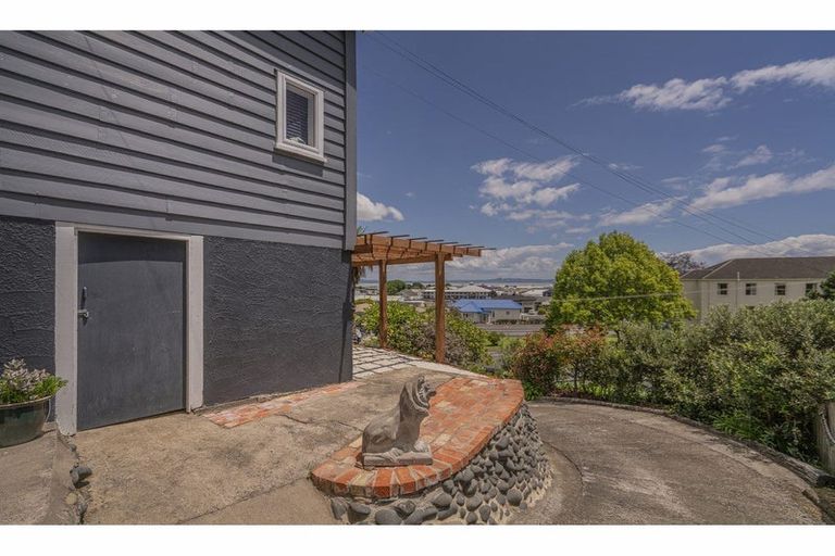 Photo of property in 108 Karaka Road, Thames, 3500