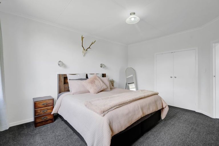 Photo of property in 66 Matai Street, Inglewood, 4330