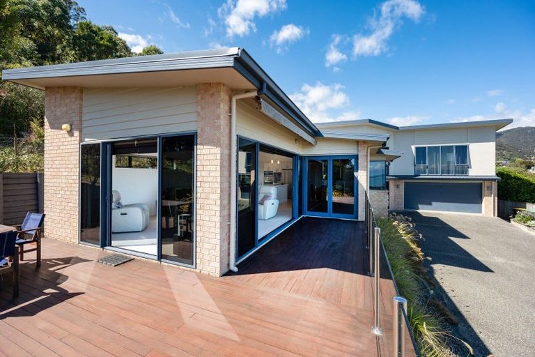 Photo of property in 11 Rainbow Drive, Atawhai, Nelson, 7010