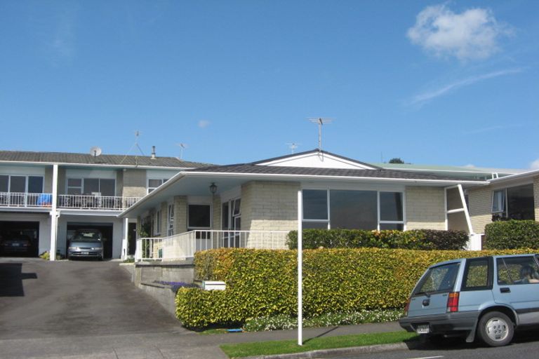 Photo of property in 4/9 Hine Street, New Plymouth, 4310