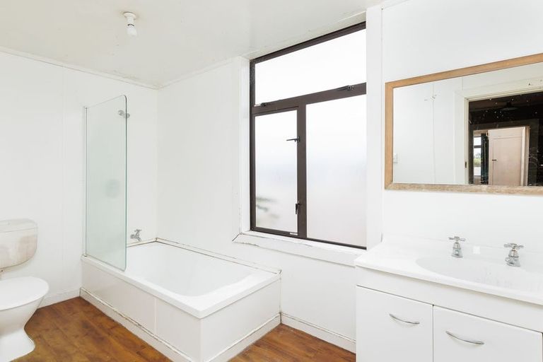 Photo of property in 3 Michael Street, Waimate, 7924