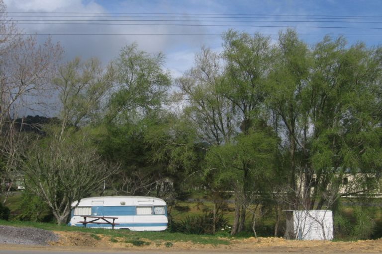 Photo of property in 1090 Rings Road, Coromandel, 3506