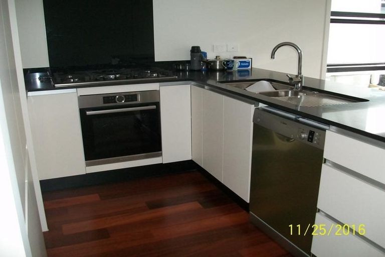 Photo of property in 16 Saltmarsh Road, Hobsonville, Auckland, 0616