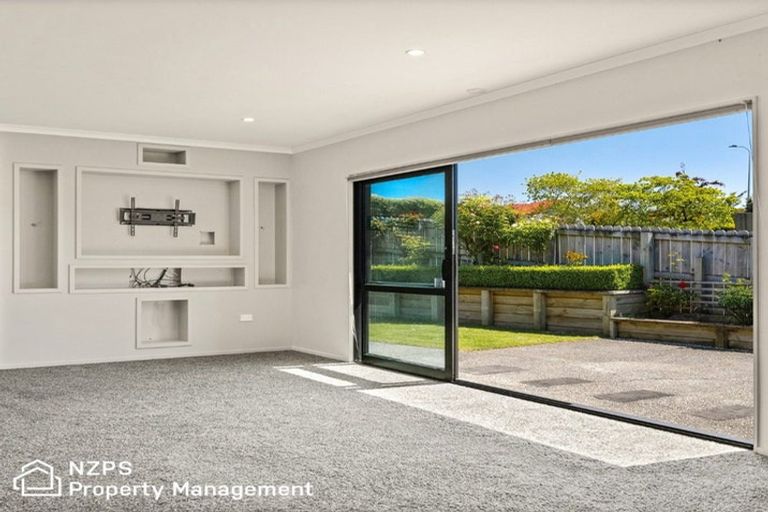 Photo of property in 17 Grandvista Drive, Green Island, Dunedin, 9018