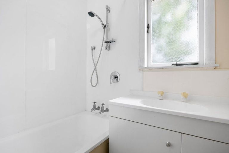 Photo of property in 3a Leeds Street, Silverdale, Hamilton, 3216