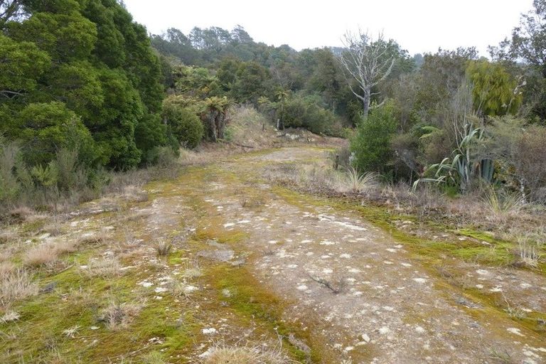 Photo of property in 11 Railway Terrace, Runanga, 7803