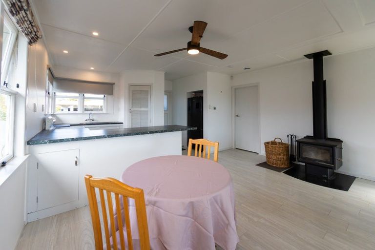 Photo of property in 17 Folkestone Drive, Flaxmere, Hastings, 4120