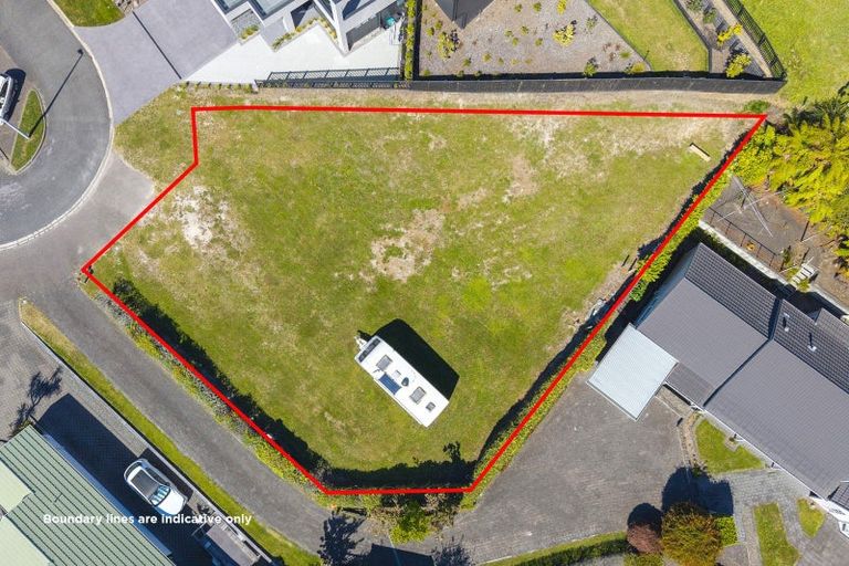 Photo of property in 6 Krissell Place, Acacia Bay, Taupo, 3330