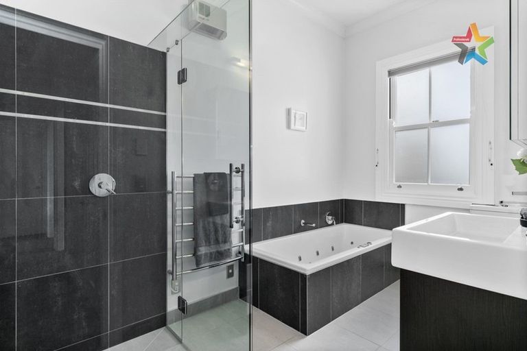 Photo of property in 24 Tama Street, Alicetown, Lower Hutt, 5010