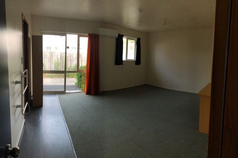 Photo of property in 287c Riccarton Road, Upper Riccarton, Christchurch, 8041