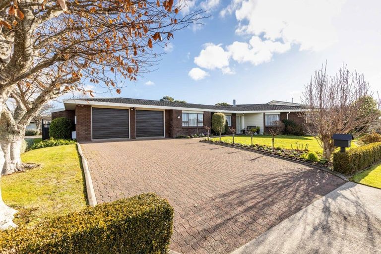 Photo of property in 151 Heta Road, Highlands Park, New Plymouth, 4312