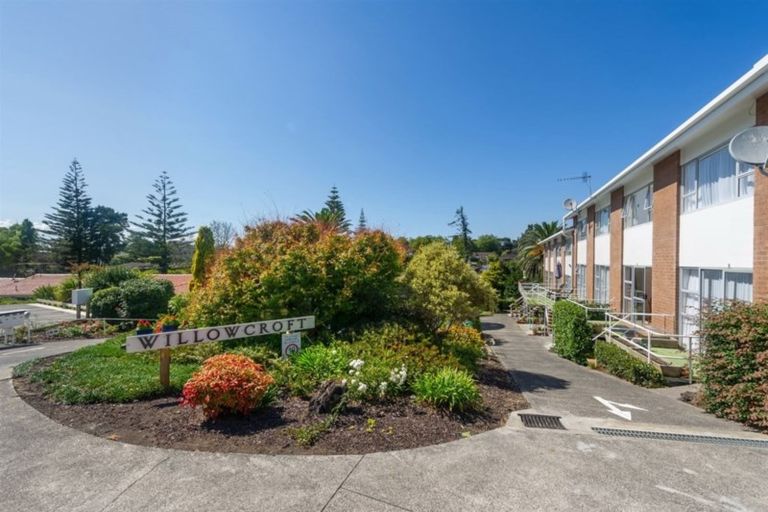 Photo of property in 2/16 Willerton Avenue, New Lynn, Auckland, 0600