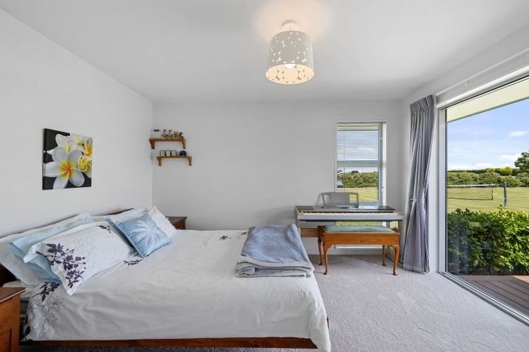 Photo of property in 1/456 Curraghs Road, West Melton, Christchurch, 7676