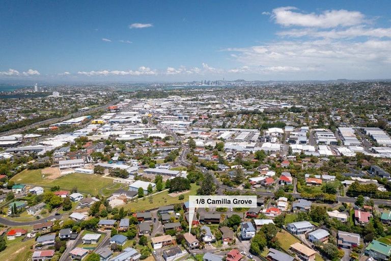 Photo of property in 1/8 Camilla Grove, Totara Vale, Auckland, 0629