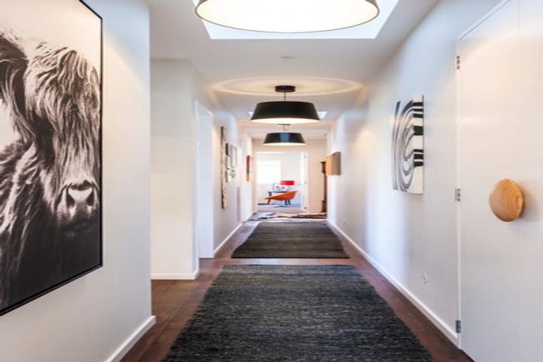 Photo of property in 31 Simla Crescent, Khandallah, Wellington, 6035