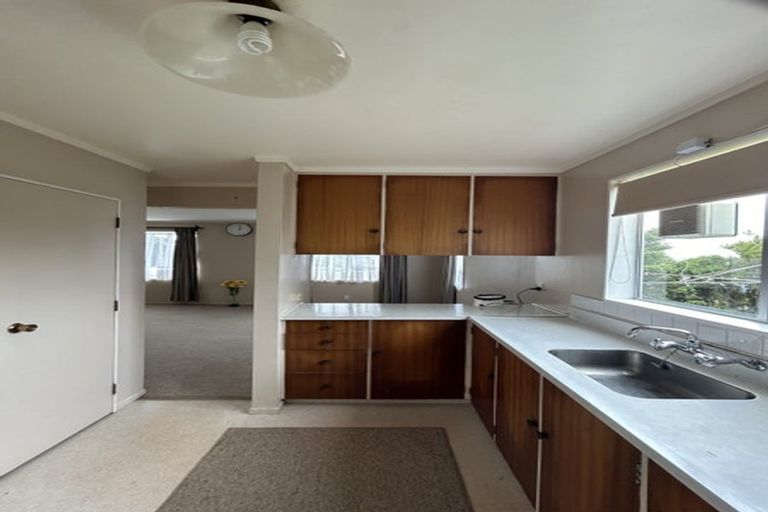 Photo of property in 99a Allington Road, Karori, Wellington, 6012