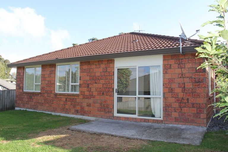 Photo of property in 28 Les Marston Place, Pukekohe, 2120