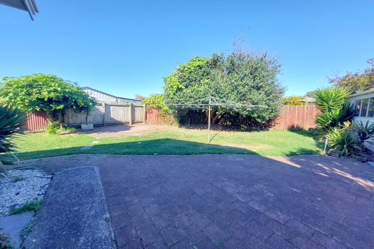 Photo of property in 3 Pamela Place, Deanwell, Hamilton, 3206