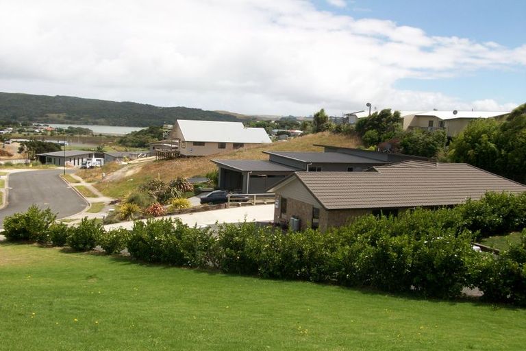 Photo of property in 6 Seabreeze Way, Raglan, 3225