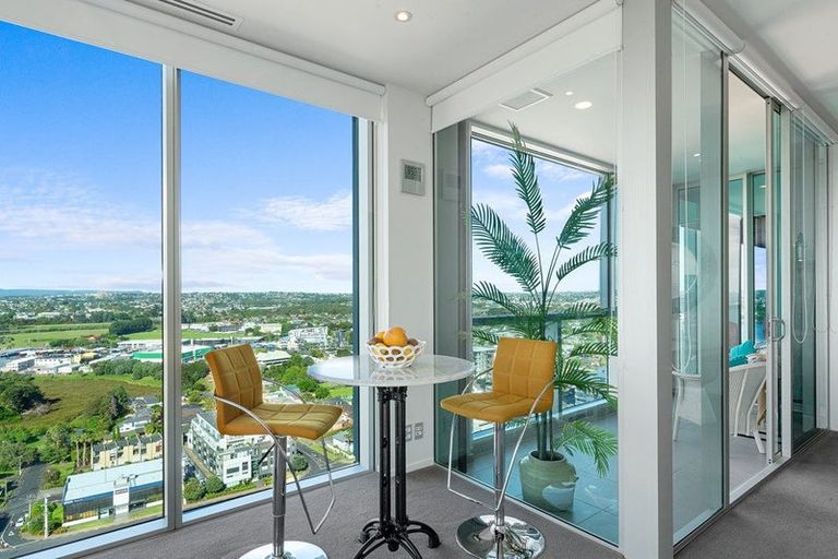 Photo of property in Sentinel Apartments, 1903/3 Northcroft Street, Takapuna, Auckland, 0622