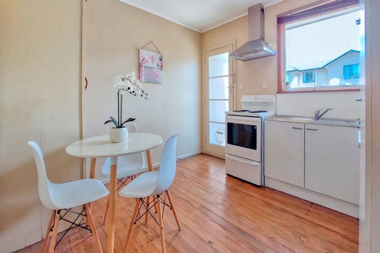 Photo of property in 4/98 Mathesons Road, Phillipstown, Christchurch, 8011