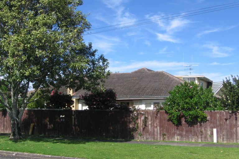 Photo of property in 60 Ngatai Road, Otumoetai, Tauranga, 3110
