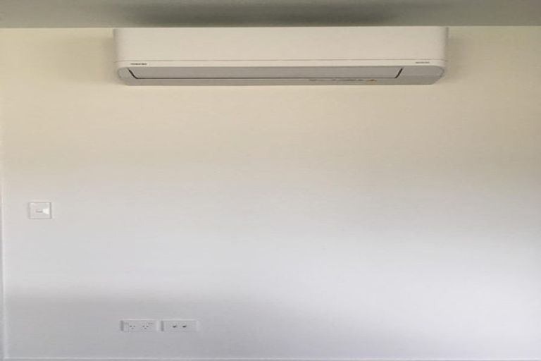 Photo of property in 13 Pennycook Place, Lake Hawea, 9382