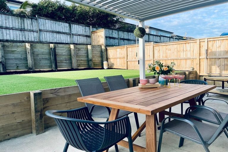 Photo of property in 21 Yulia Road, Flat Bush, Auckland, 2016