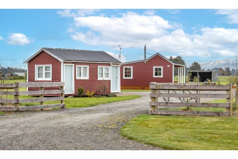 Photo of property in 167 Leslies Road, Cust, Rangiora, 7471