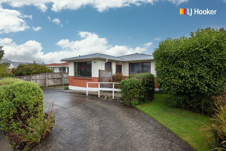 Photo of property in 48 Mcdonald Street, Mosgiel, 9024